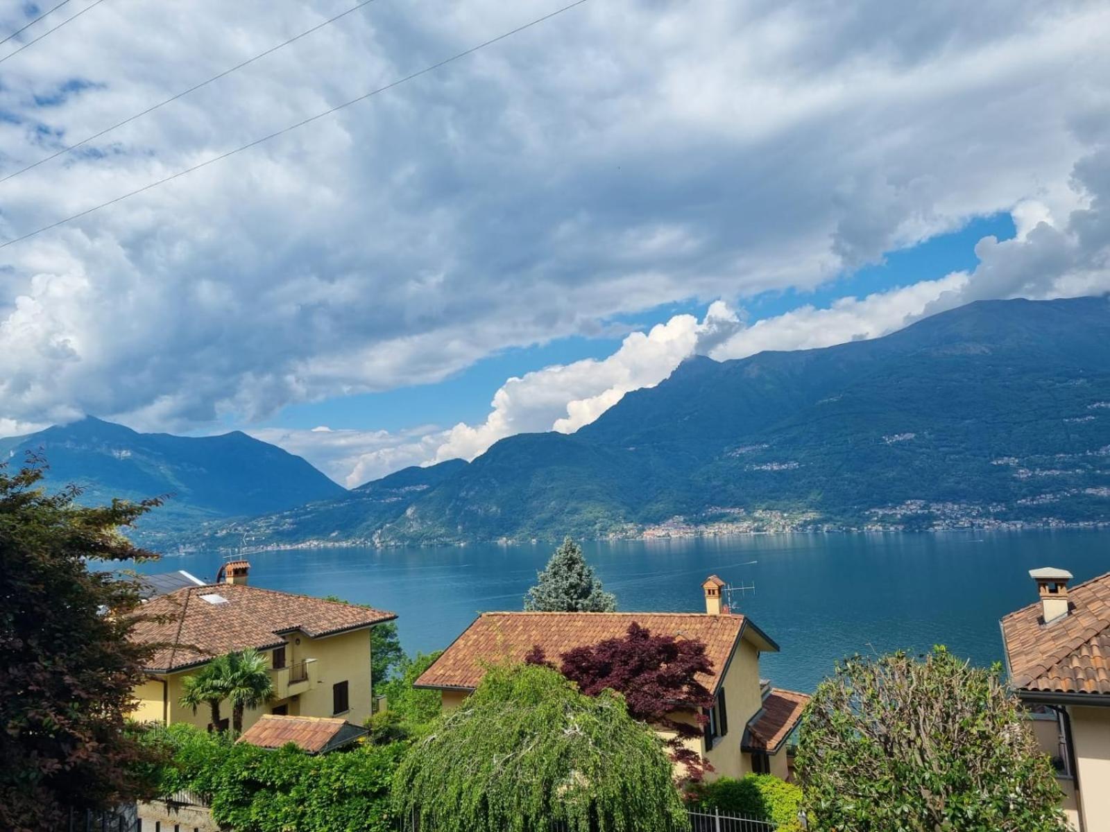 Apartment With Garden And Terrace Beautiful Lake View Bellano Zewnętrze zdjęcie