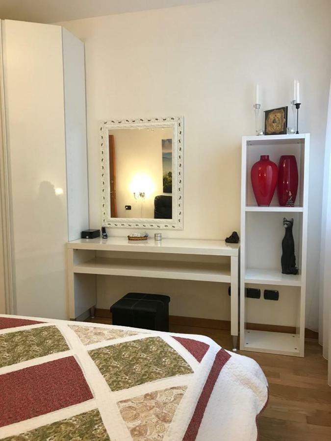 Apartment With Garden And Terrace Beautiful Lake View Bellano Zewnętrze zdjęcie